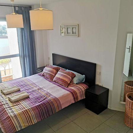 Modern Seafront Flat With A Private Garage Apartment El Medano  Ruang foto