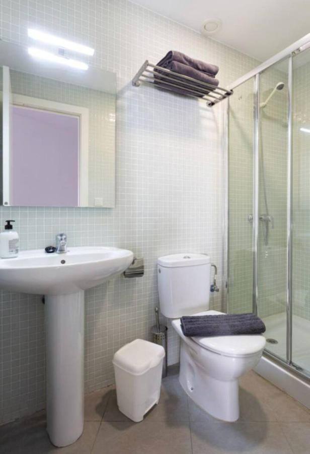 Modern Seafront Flat With A Private Garage Apartment El Medano  Bagian luar foto
